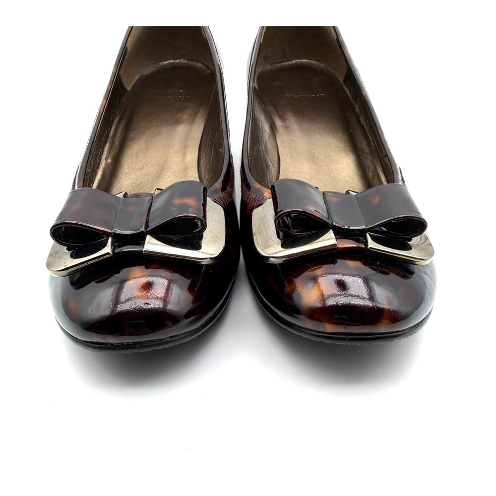 Stuart Weitzman Patent Leather Tortoise Bow Wedge Pumps Women's Size 9 M - Picture 3 of 10